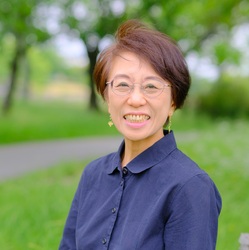 服部真由美