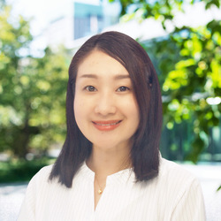 安藤 彩花