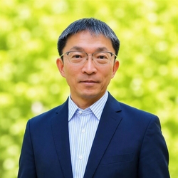 三嶋 眞一