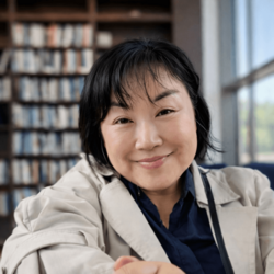 鳴坂 育子