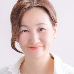灯里ゆう子