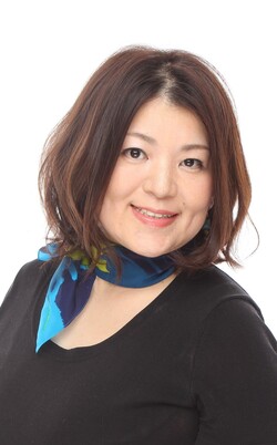 新島まきこ